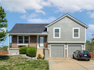 16705 Pratt St, Gardner, KS 66030