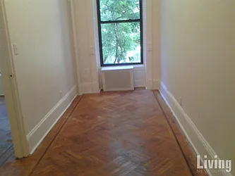 Rented by Living New York