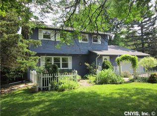 4612 Glencliffe Rd, Manlius, NY 13104