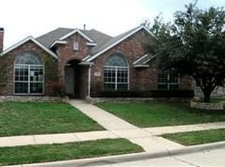 1016 Stanford Ln, Lewisville, TX 75067