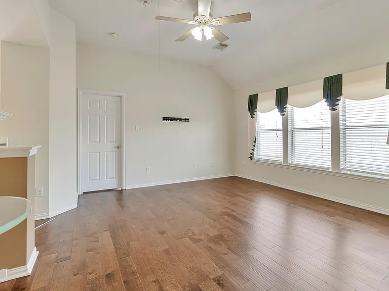 11811 Newport Shore Dr — Photo 21