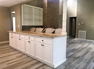 15810 Tumbling Rapids Dr, Houston, TX 77084