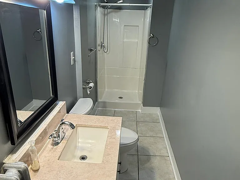 66 N Spring St #66 — Photo 4