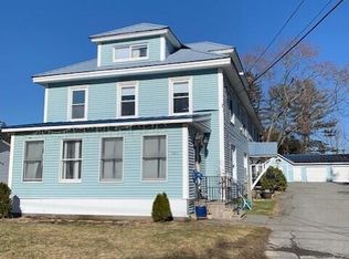 382 College Ave, Orono, ME 04473