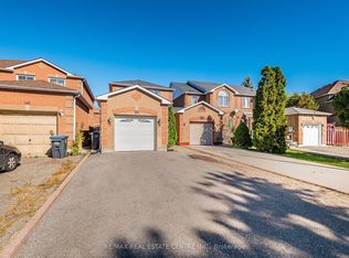 100 White Tail Cres, Brampton, ON L6Y 5B9