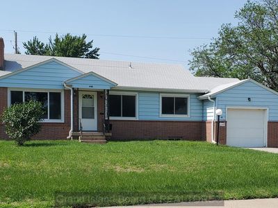 648 Memorial Dr, Grand Island, NE, 68801