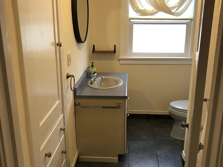 2511 J St — Photo 11