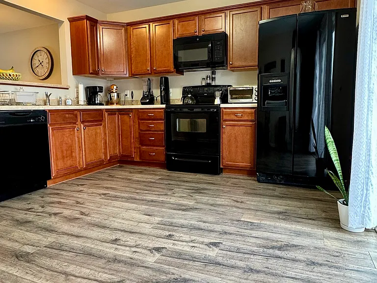 1810 Broadway St #108 — Photo 8