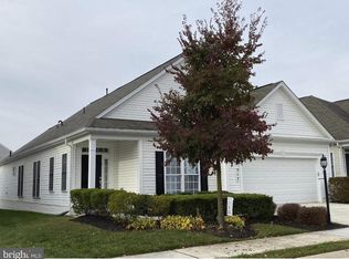 317 Clubside Dr #312, Taneytown, MD 21787
