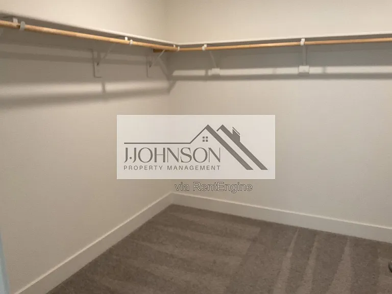 1160 Richardson Rd — Photo 8