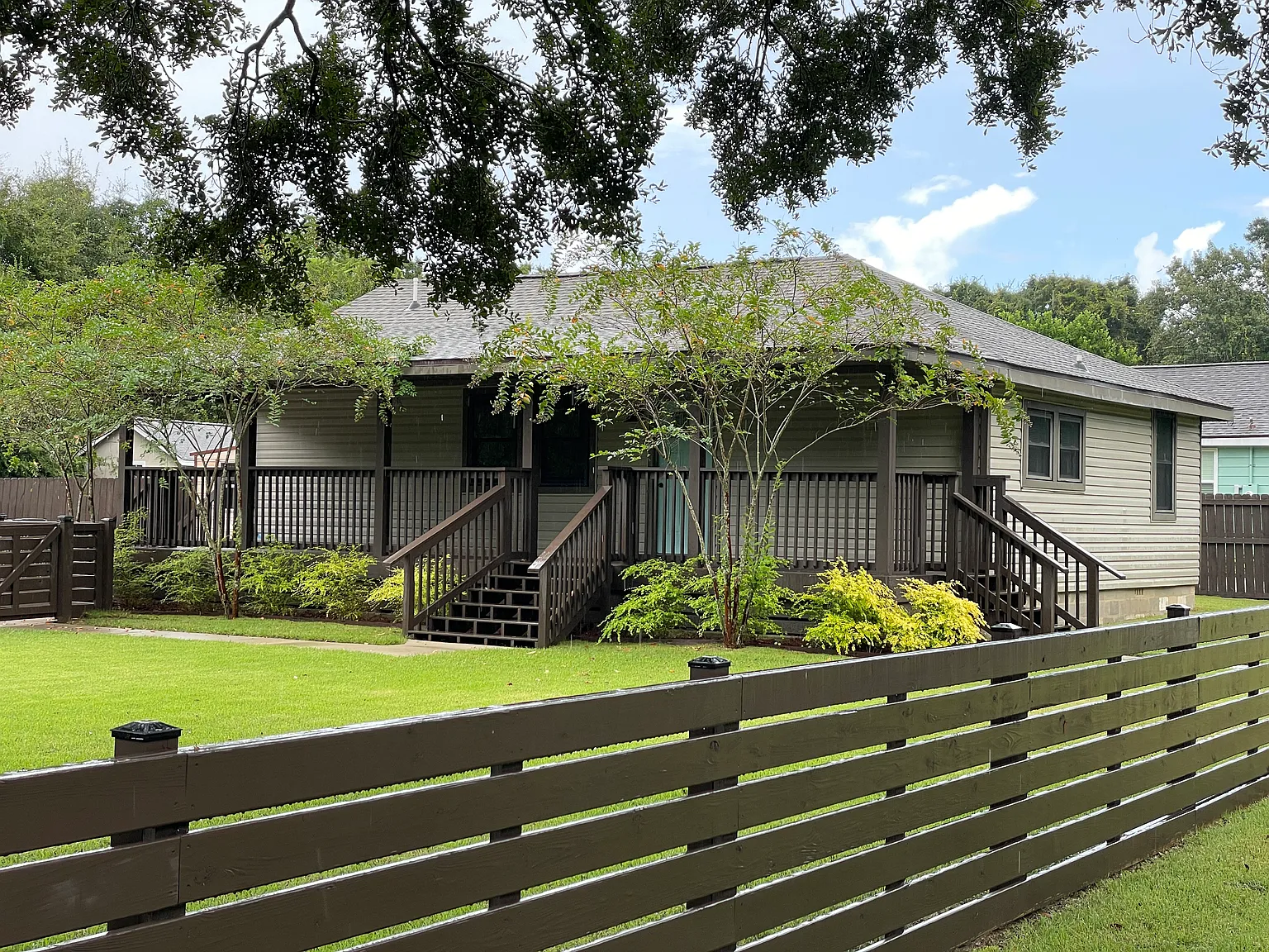 3 bed, 1100 sqft, $1,800 — Photo 4