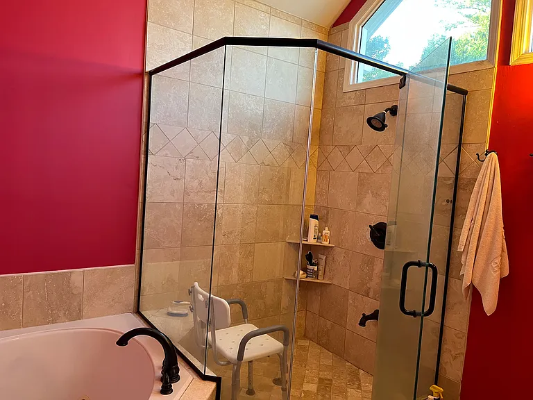 2818 Chapman Way — Photo 18