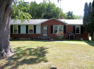 222 Jordan Rd, Clarksville, TN 37042