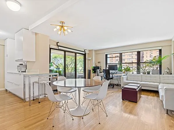 212 Broadway APT G704, Manhattan, NY 10002