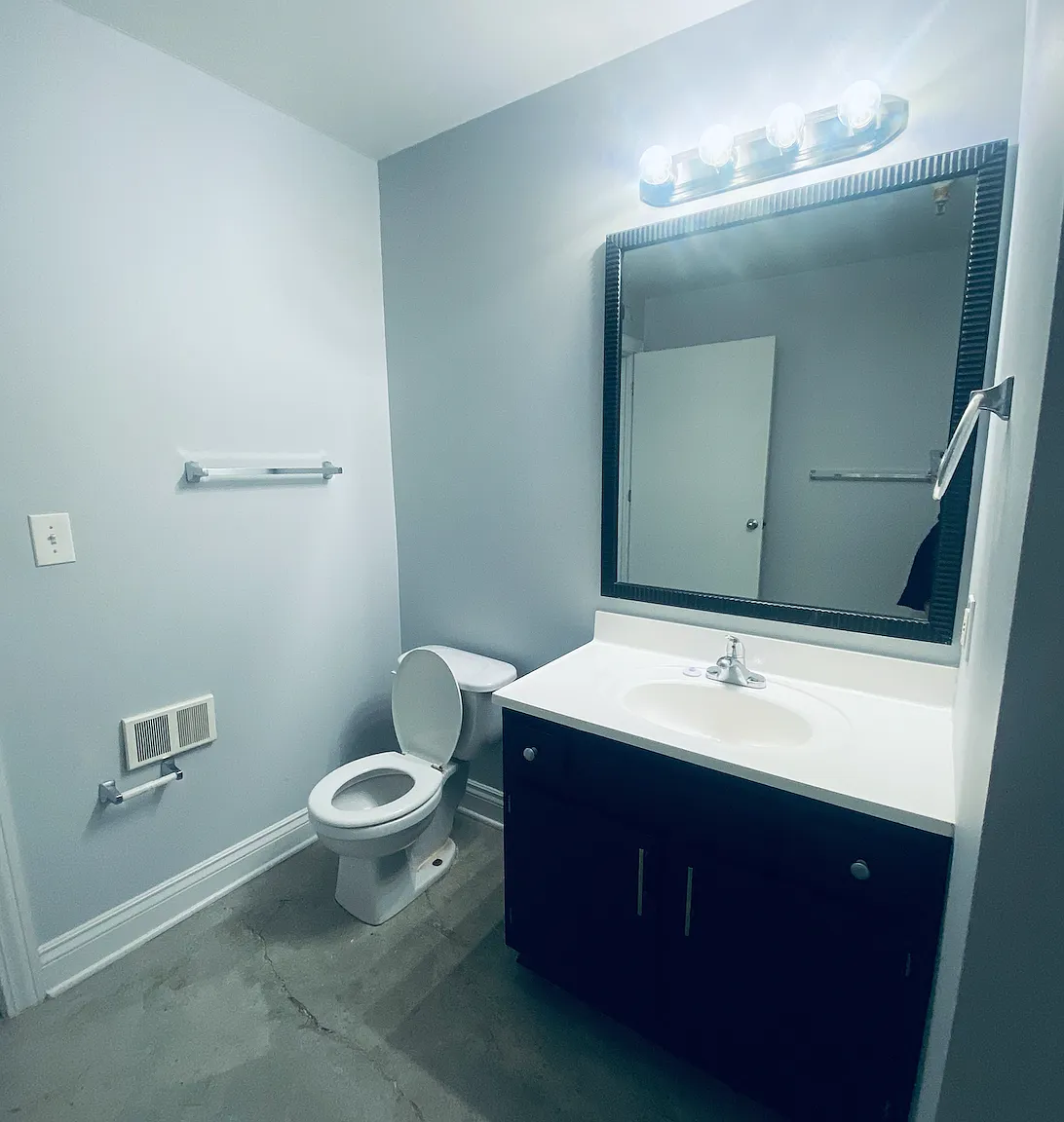 Delaware Lofts - 509-203 — Photo 4