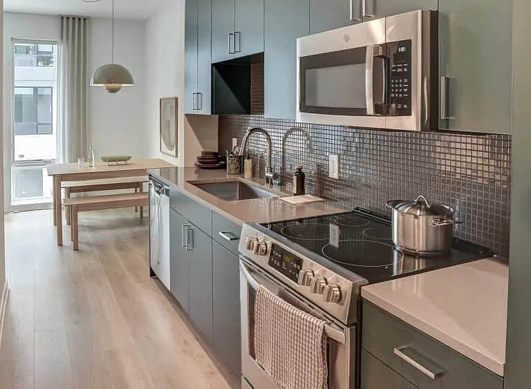 130 Clarke Ave #350 — Photo 4