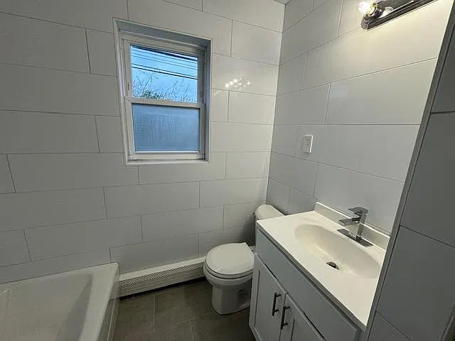 139 145 Haledon Ave — Photo 2