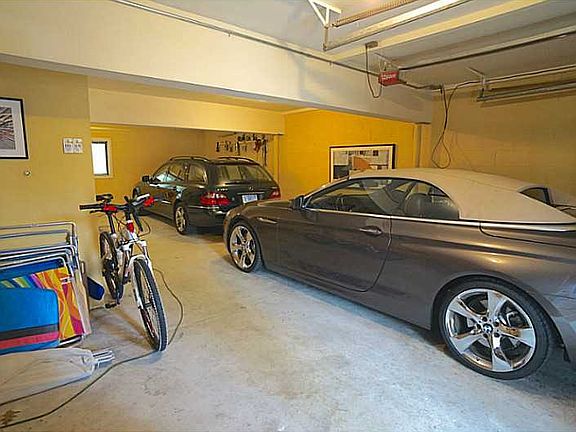 2nd image of 2708 Manoomin Pl