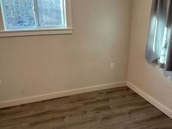 (undisclosed Address), West Townshend, VT 05359