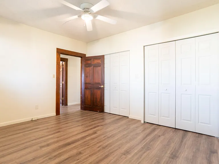 919 Franklin St — Photo 29