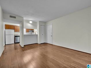 411 Skyview Dr APT E, Birmingham, AL 35209