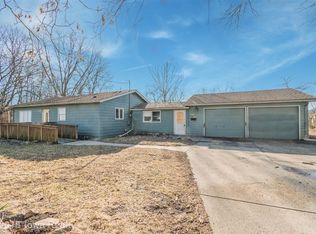 1908 E 42nd St, Des Moines, IA 50317