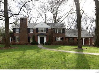 18 Dromara Rd, Saint Louis, MO 63124