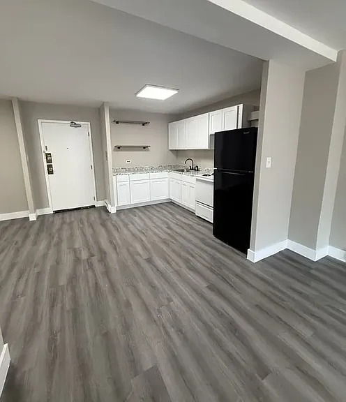 1113 Riverside Ave #4G — Photo 4