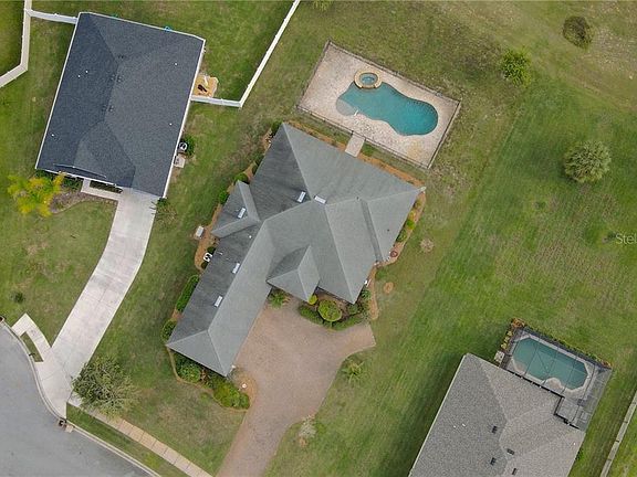 3rd image of 32110 Stone Meadow Ct