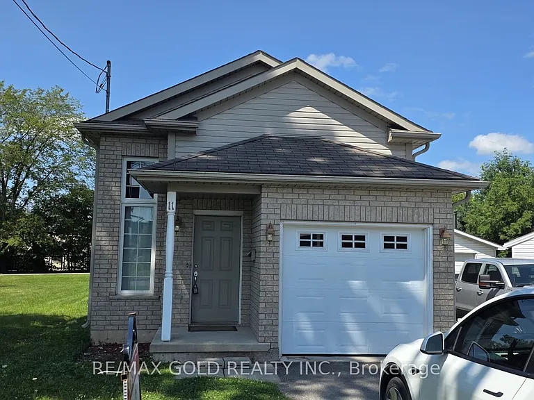 11 Rose Ave — Photo 11