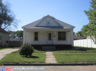 207 E 11th St, Grand Island, NE 68801