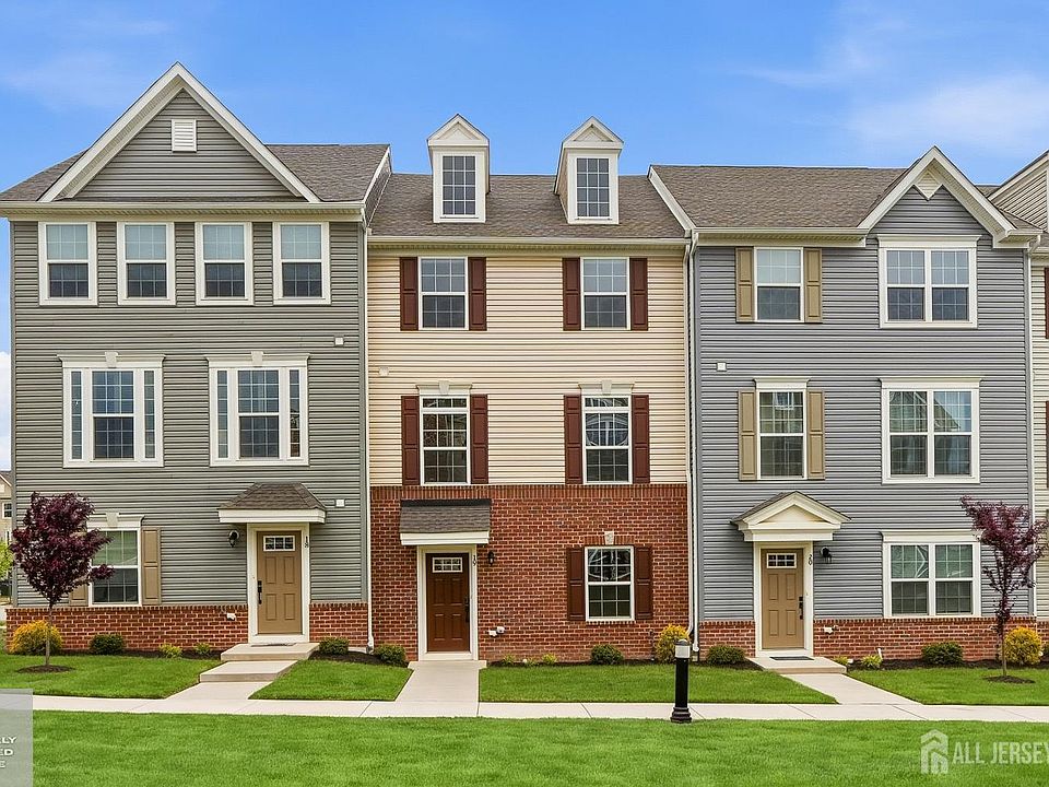 1st image of 19 Kiln Dr #219