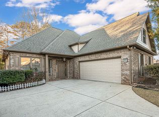 601 Willow Crest Cv, Vestavia, AL 35226