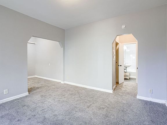 5th image of 4178 Cass St APT K