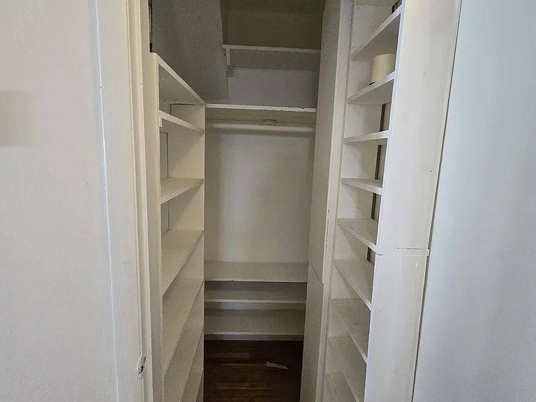 90 Harvey Ave #1 — Photo 23