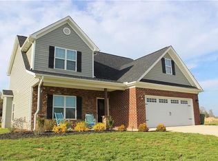 343 Dorchester St, Clemmons, NC 27012