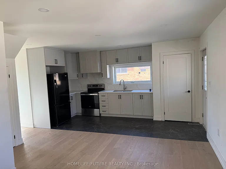 32 Homestead Rd #MAIN — Photo 7