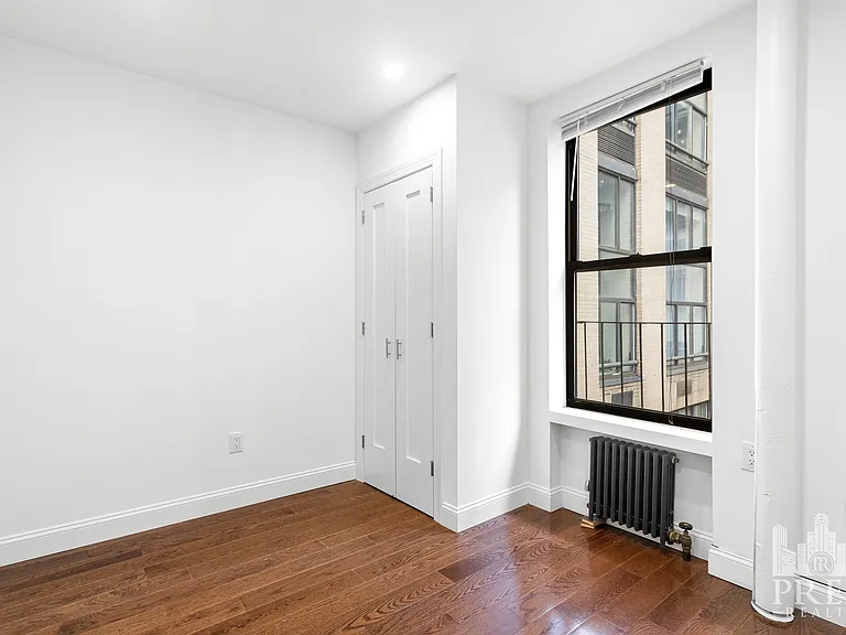 176 E 85th St #3B — Photo 7