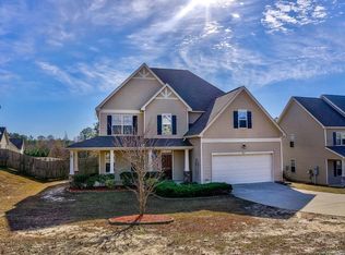 265 Highgrove Dr, Spring Lake, NC 28390