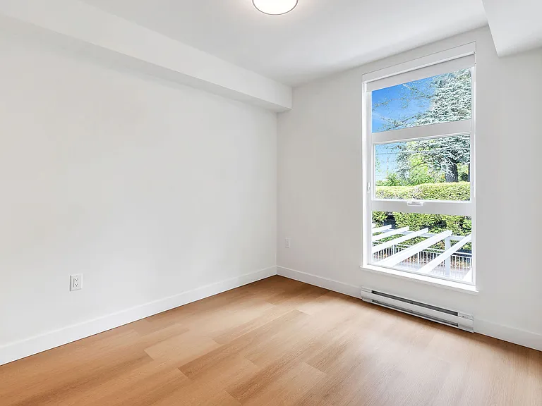 1490 W 32nd Ave — Photo 29