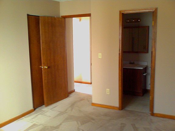 2nd image of 5516 Glen Haven Dr