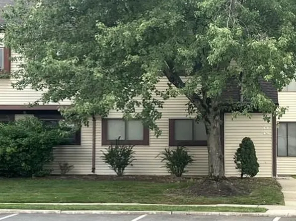 702 Jacob Ct, Dayton, NJ 08810