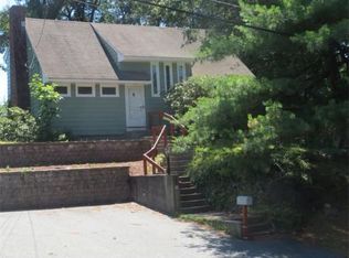 1388 Trapelo Rd, Waltham, MA 02451
