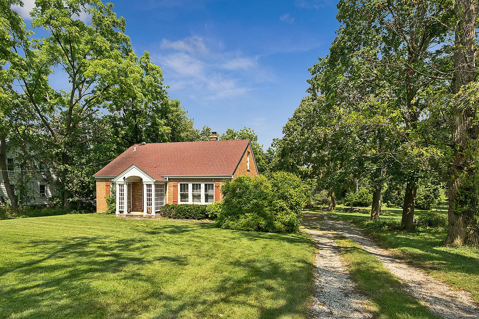 7755 Wolf Rd photo 1