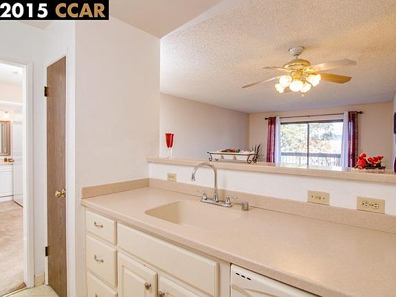 4th image of 2021 Market Ave APT 226