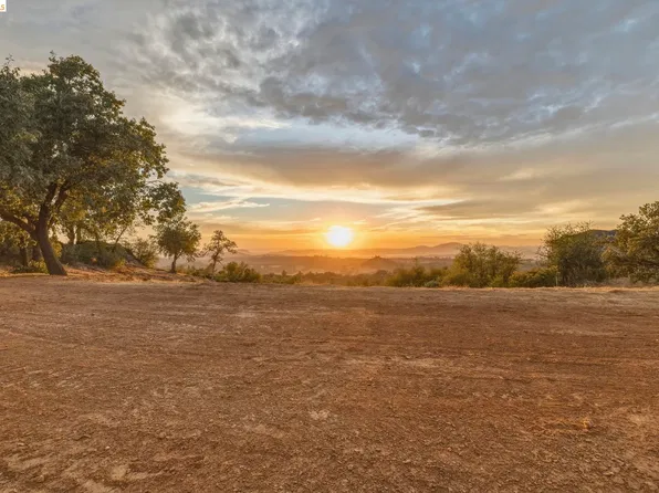 19886 Villa Dr, Sonora, CA 95370
