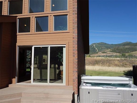 2nd image of 3993 N Village Round Dr