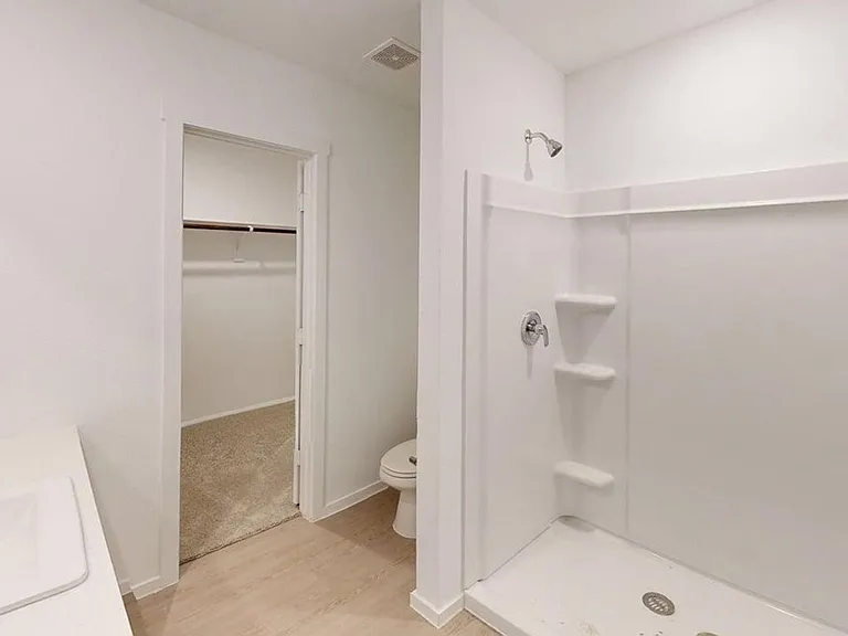 3911 Ontario Way — Photo 18