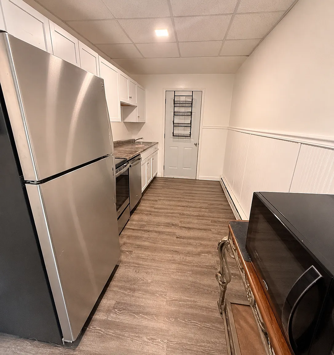 2 bed, 2.0 bath, $1,475 — Photo 2