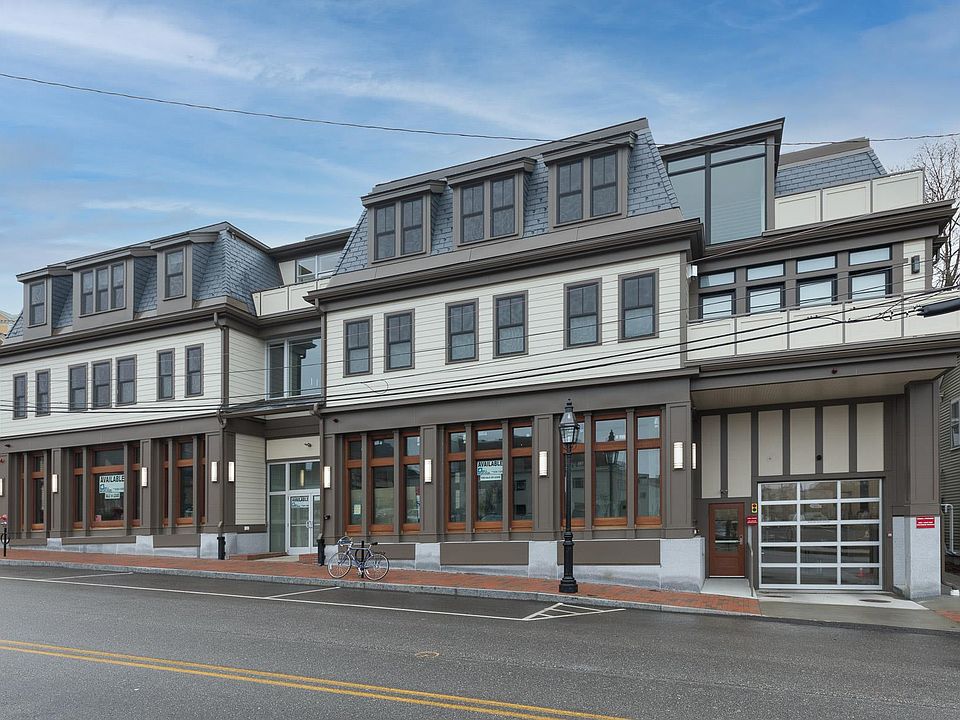 1st image of 40 Bridge St Unit 201
